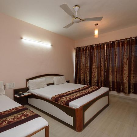 Hotel Sai Shraddha Shirdi Eksteriør bilde